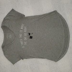 ☕🍷 APT.9  T-shirt